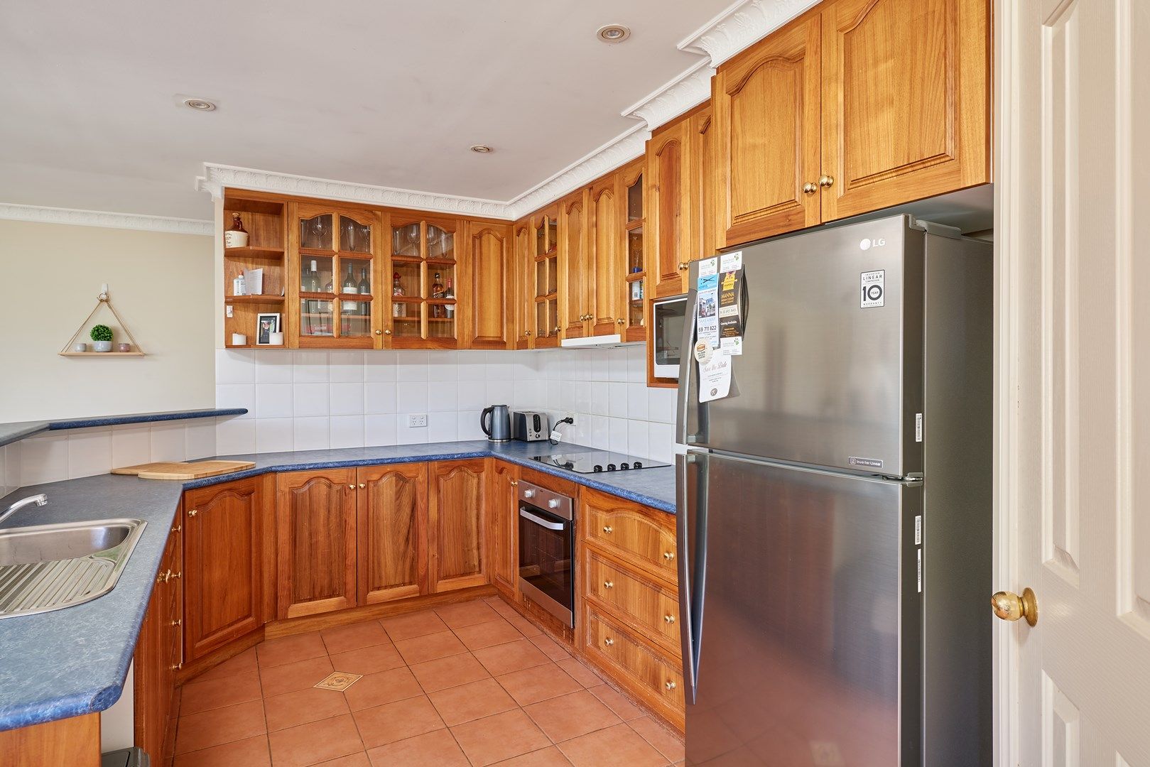 74 Yentoo Drive, Glenfield Park NSW 2650, Image 2