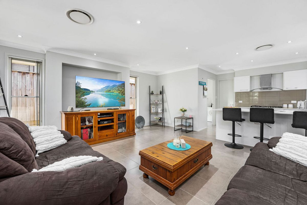 18 Eaglerange Avenue, Gledswood Hills NSW 2557, Image 1