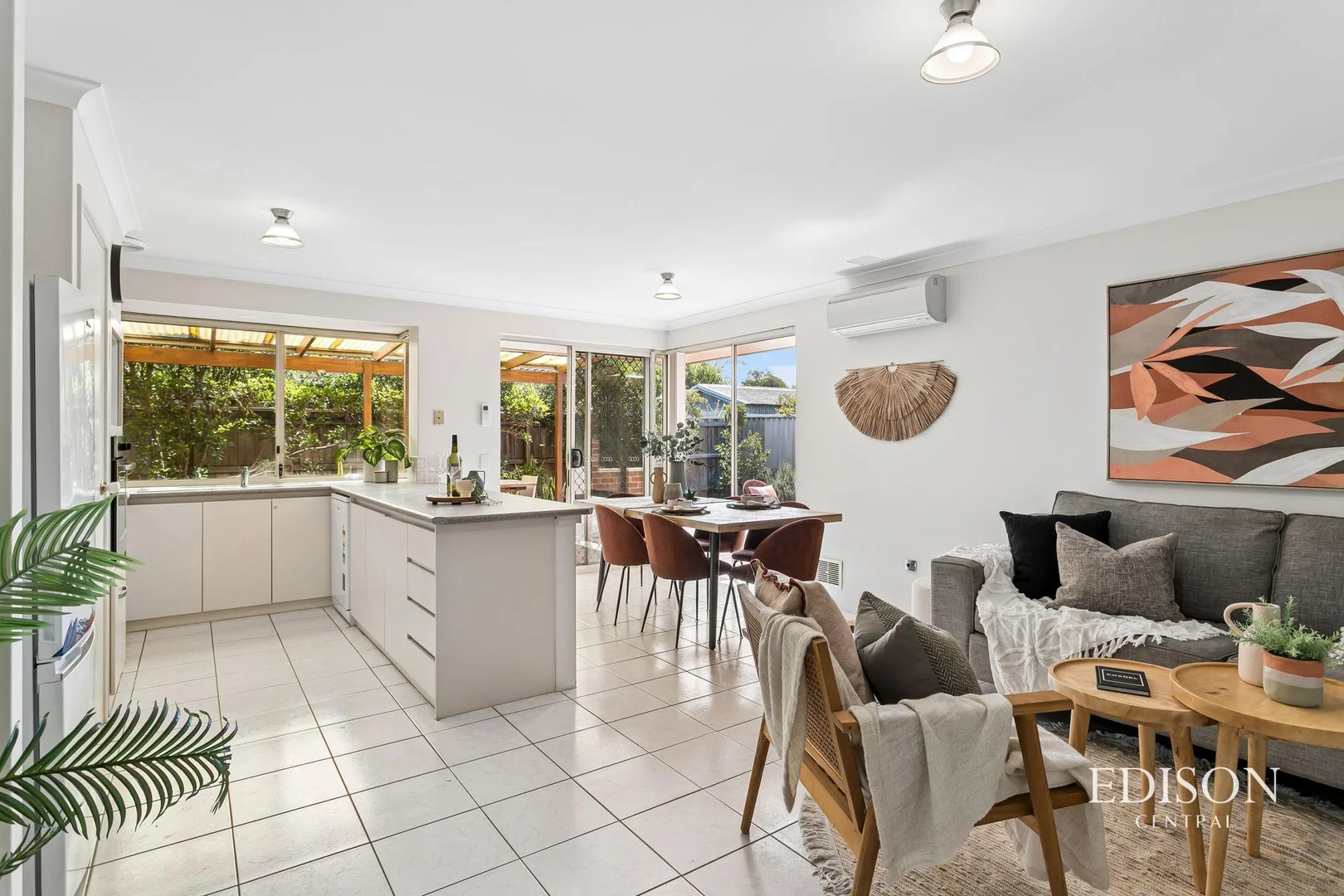 Additional image 11 of 348B The Strand, Dianella WA 6059