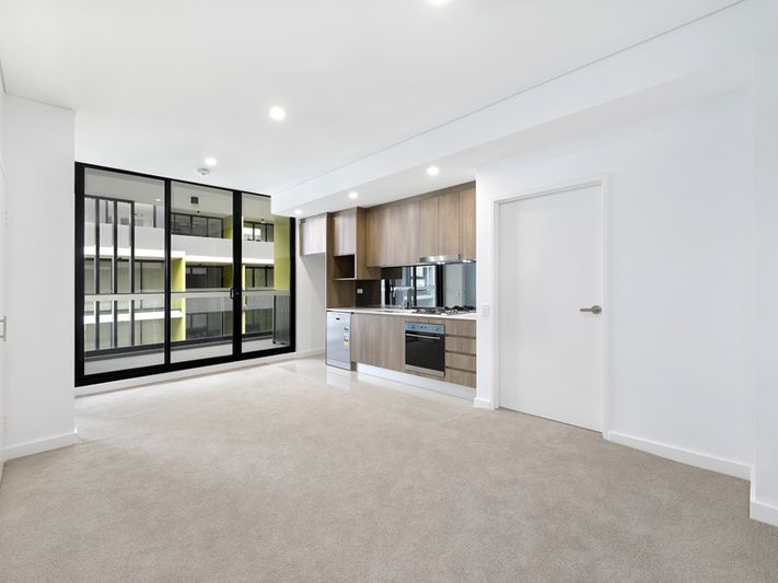 1 bedrooms Apartment / Unit / Flat in B205/16 Pinnacle Street MIRANDA NSW, 2228