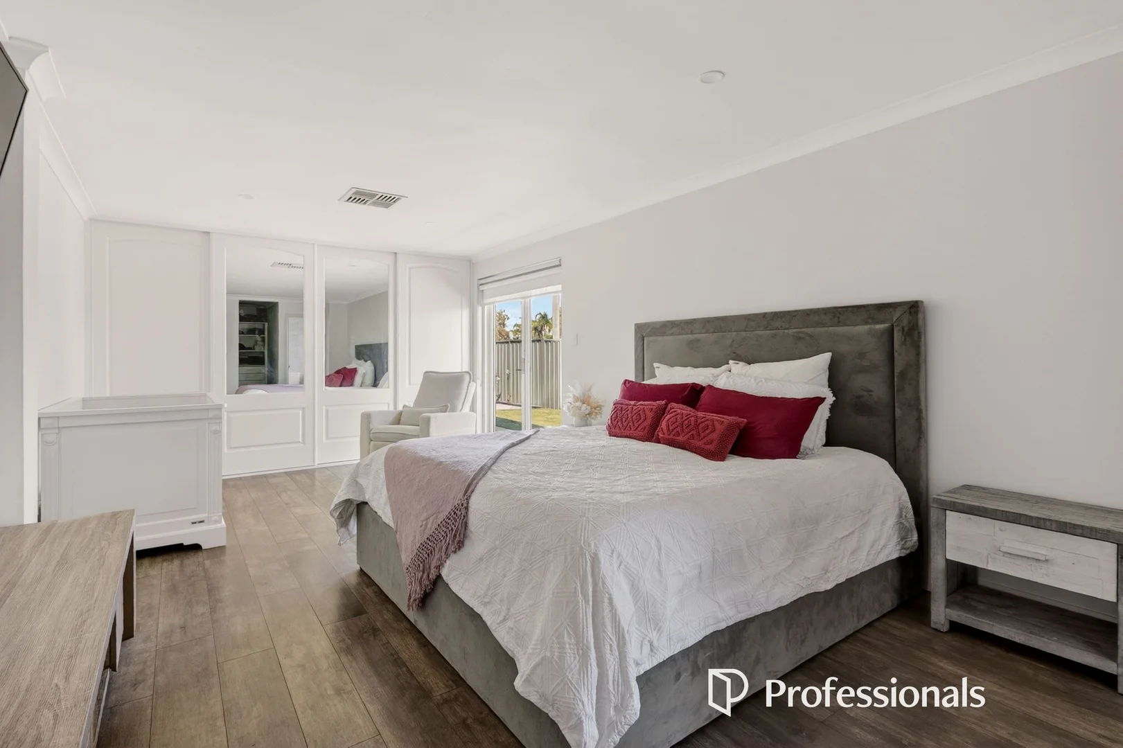 Additional image 18 of 70 Palmer Crescent, High Wycombe WA 6057