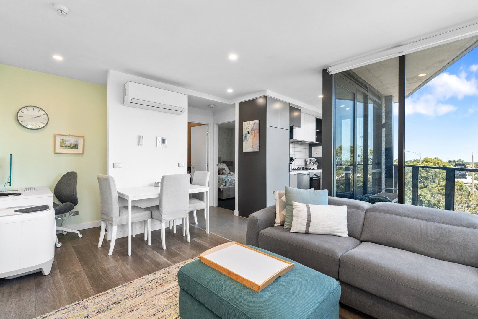1 bedrooms Apartment / Unit / Flat in 413/196 St Kilda Road ST KILDA VIC, 3182