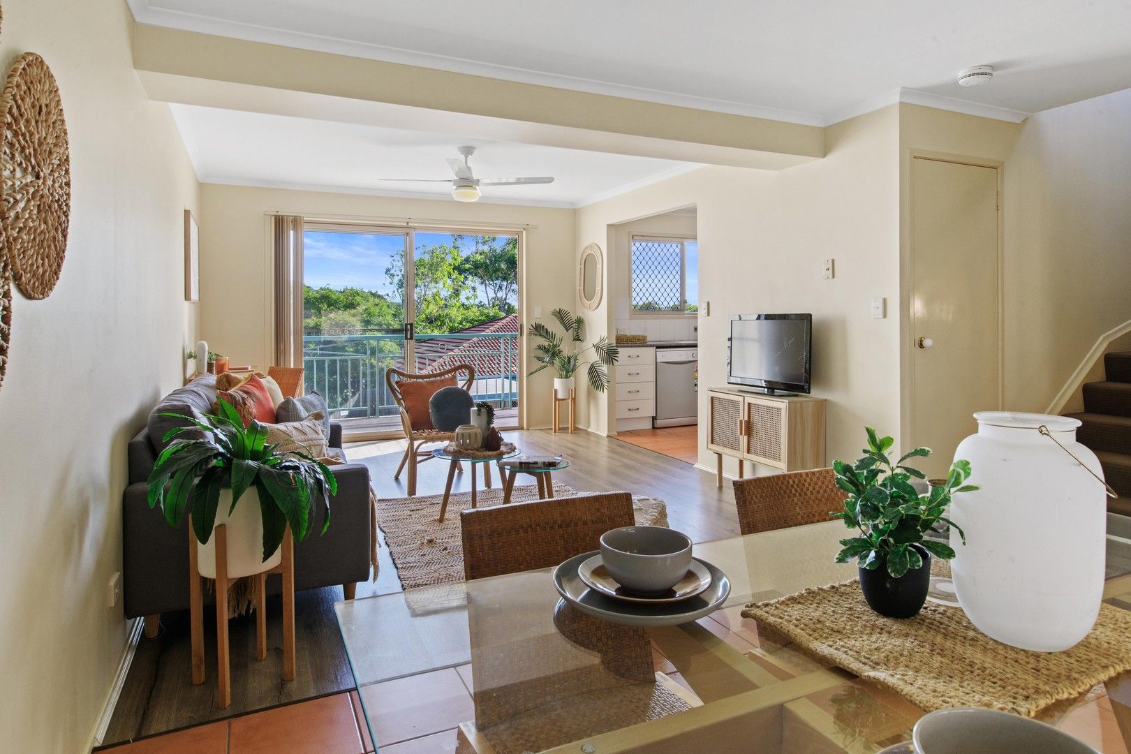 3 bedrooms Townhouse in 7/70 CREST STREET MOUNT GRAVATT EAST QLD, 4122