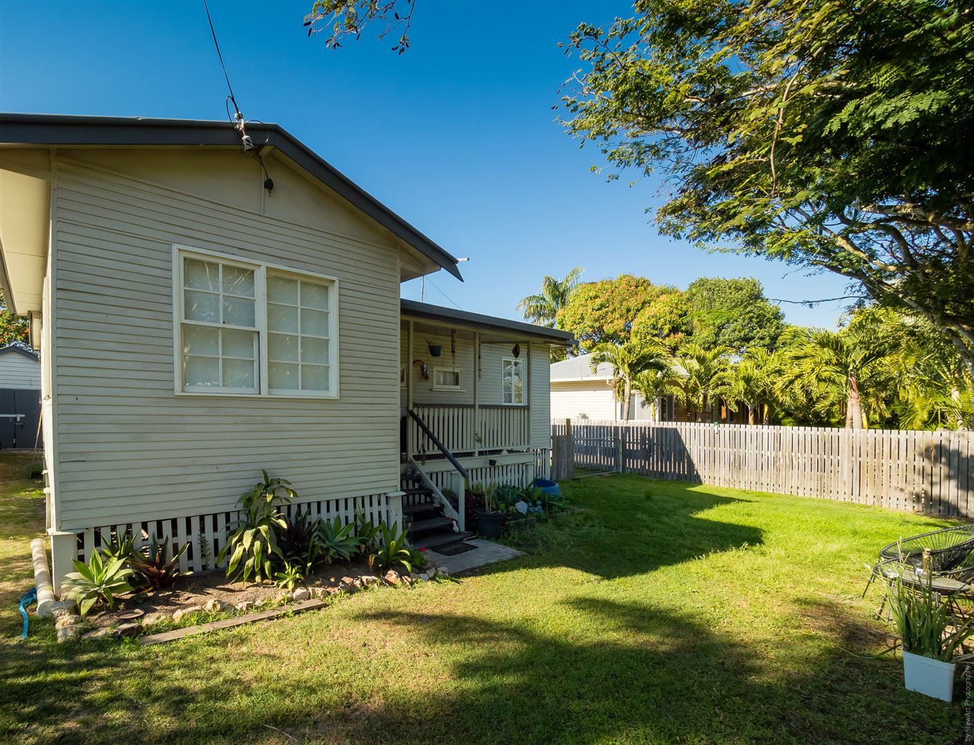 10 Smith Street, Urangan QLD 4655, Image 2