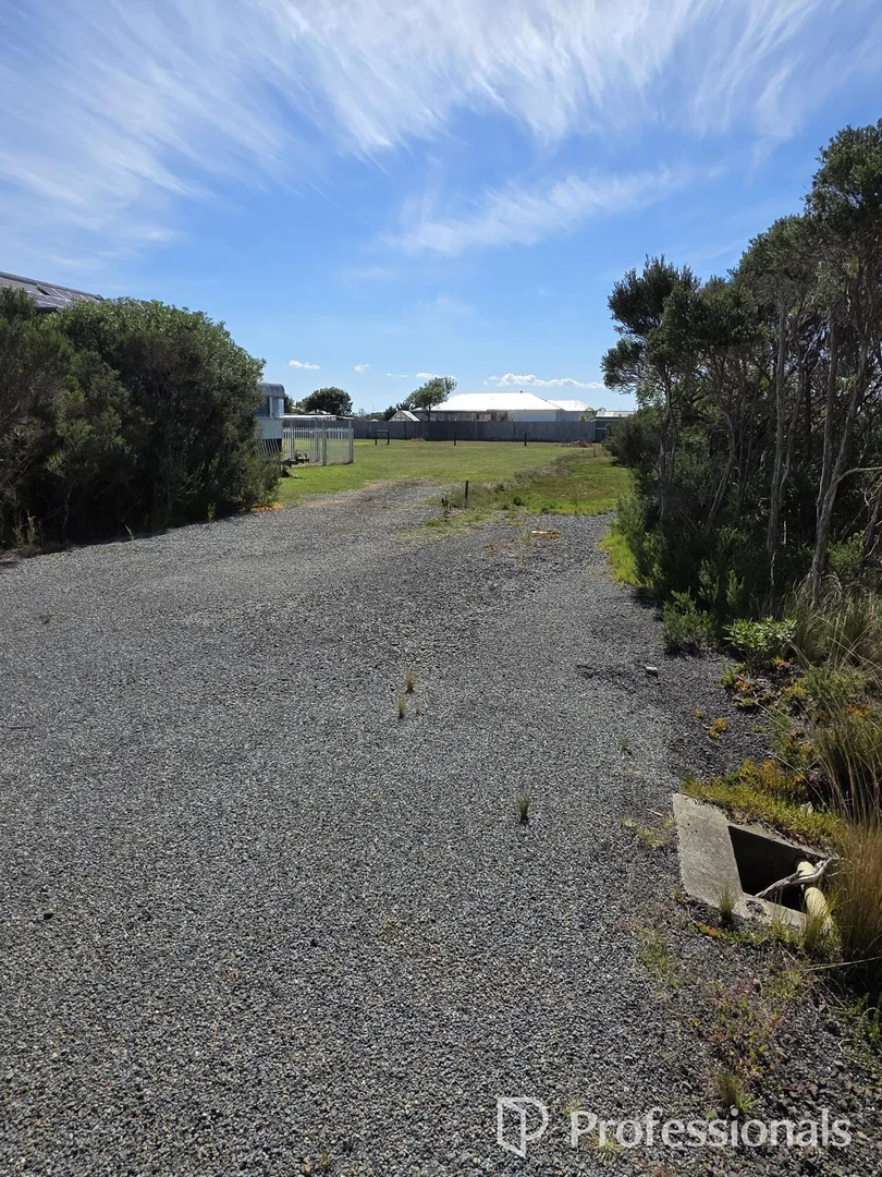 Additional image 3 of 76 South Street, Port Albert VIC 3971