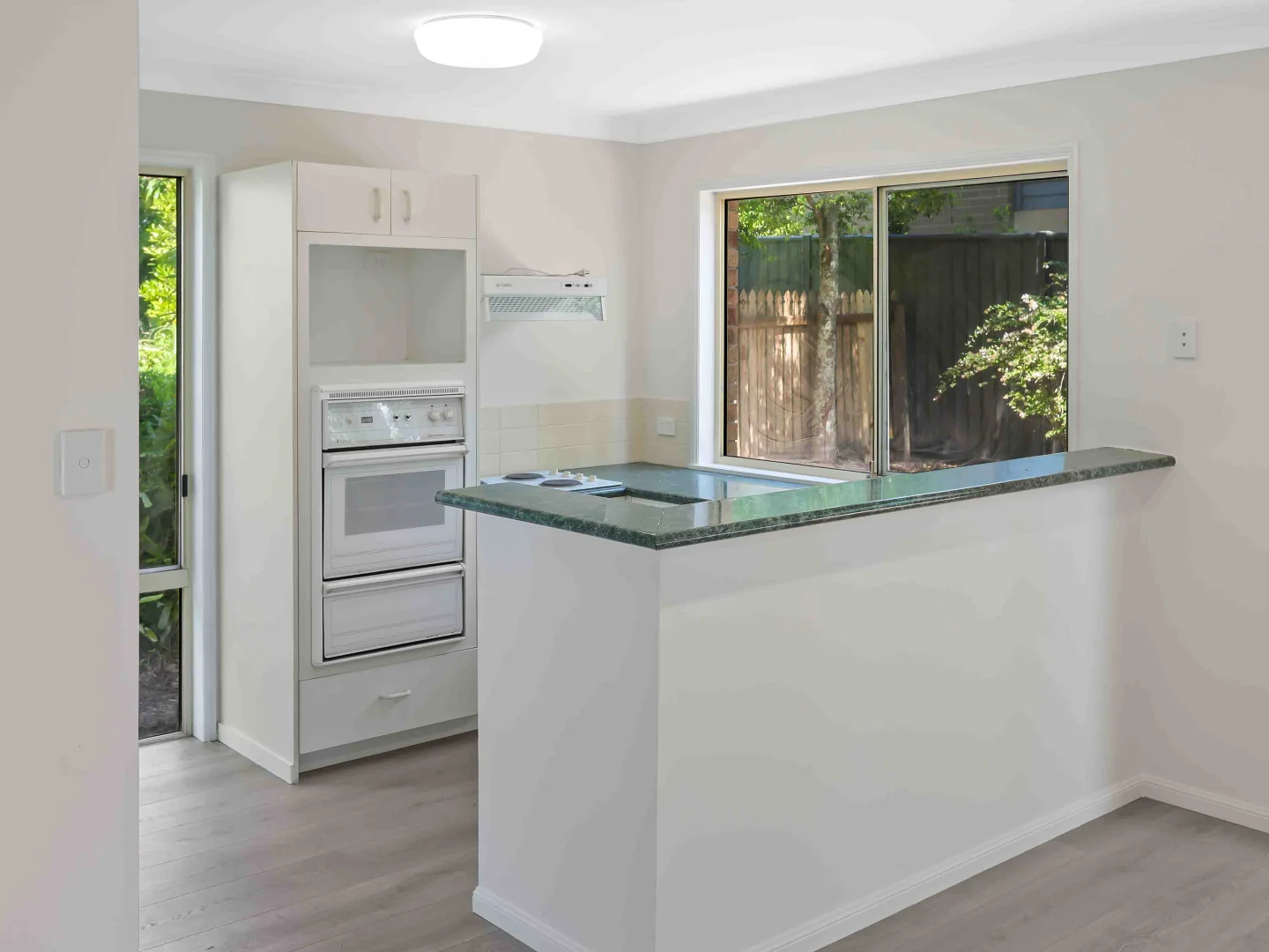 Additional image 2 of 3/482 Pine Ridge Road, Coombabah QLD 4216