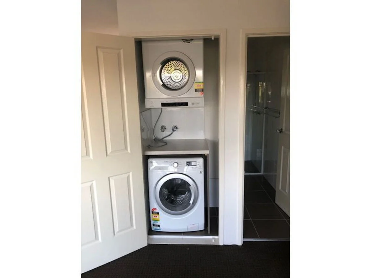 Additional image 5 of 5/166 Blackstone Road, Silkstone QLD 4304