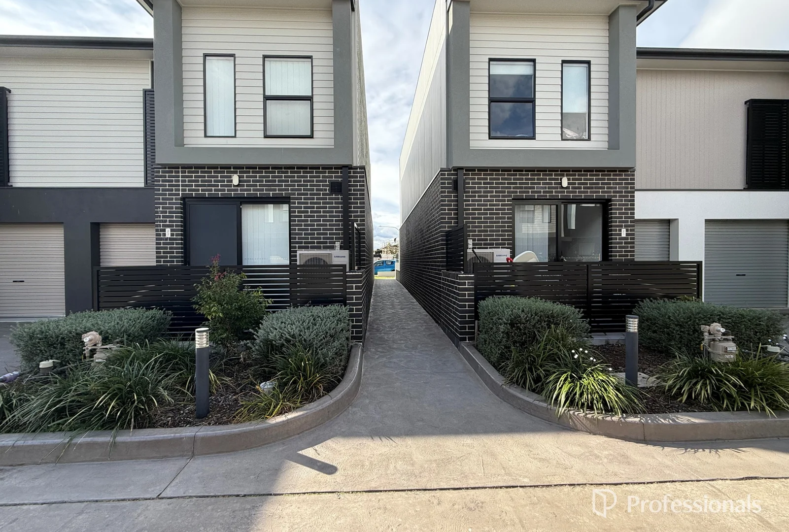 Additional image 9 of 21/30 Isabella Crescent, Glenfield NSW 2167