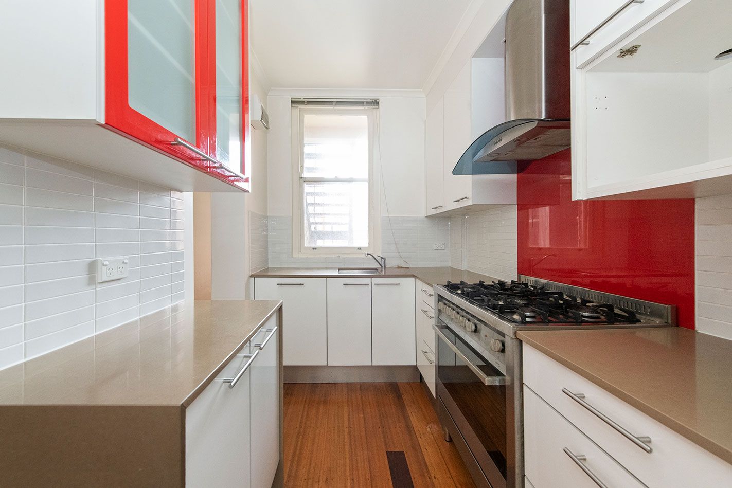 2 bedrooms Apartment / Unit / Flat in 1/9 Bluff Avenue ELWOOD VIC, 3184