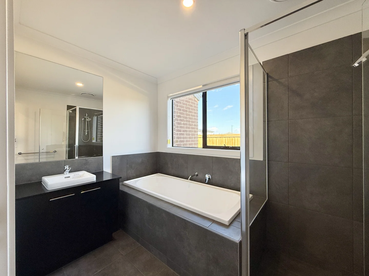 Additional image 12 of 14 Buttercup Crescent, Armstrong Creek VIC 3217