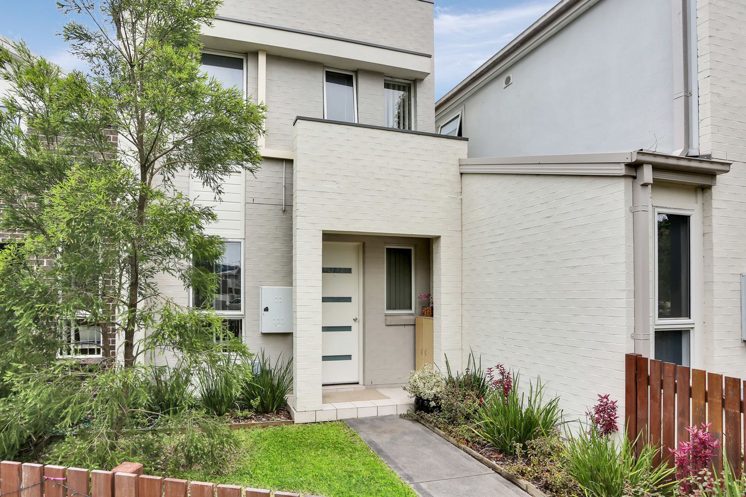 65 Caddies Boulevard, Rouse Hill NSW 2155