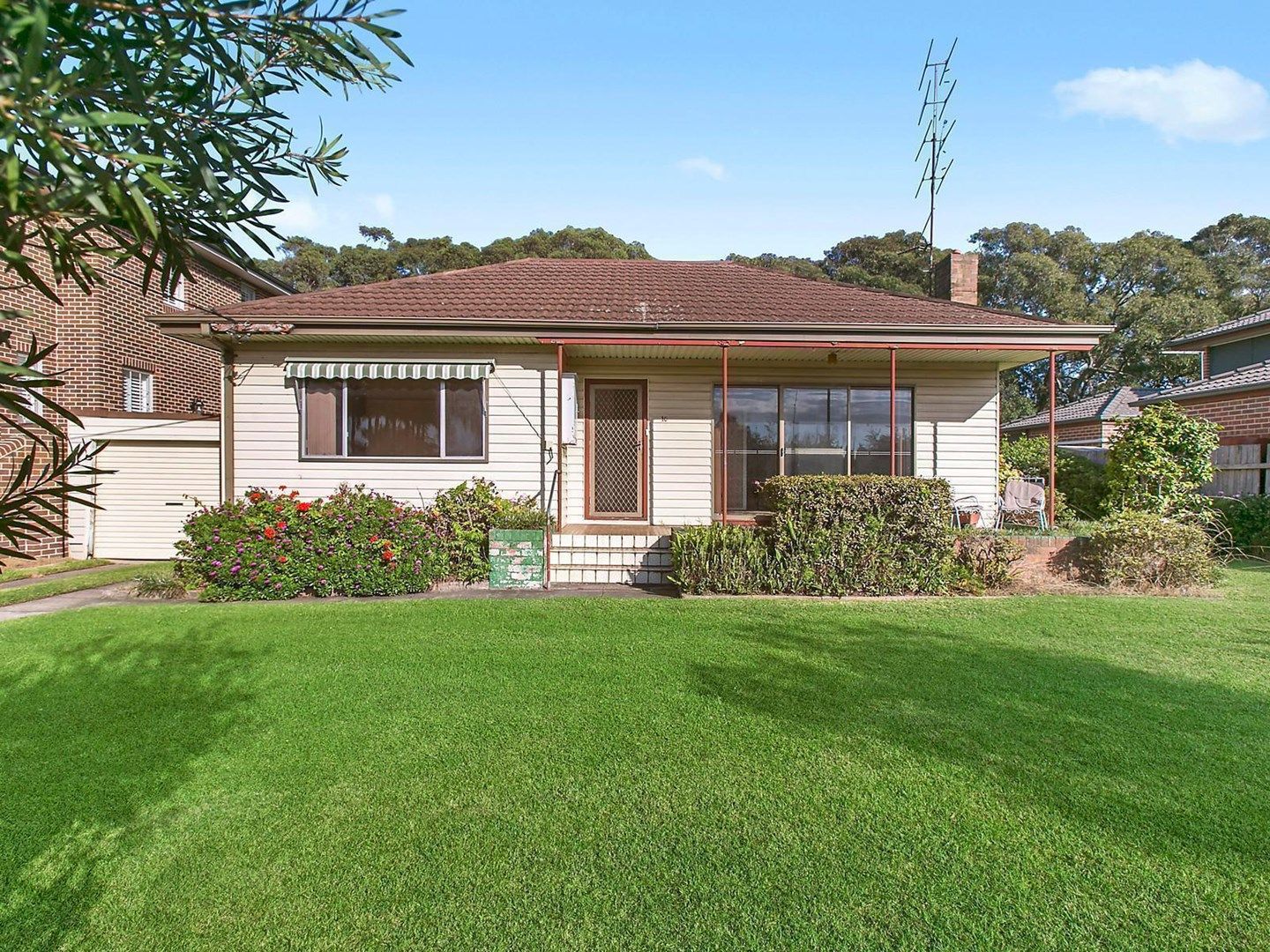 10 Cassell Avenue, TOWRADGI NSW 2518, Image 0