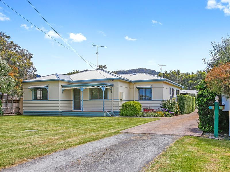 12 Thomson Street, Apollo Bay VIC 3233, Image 0