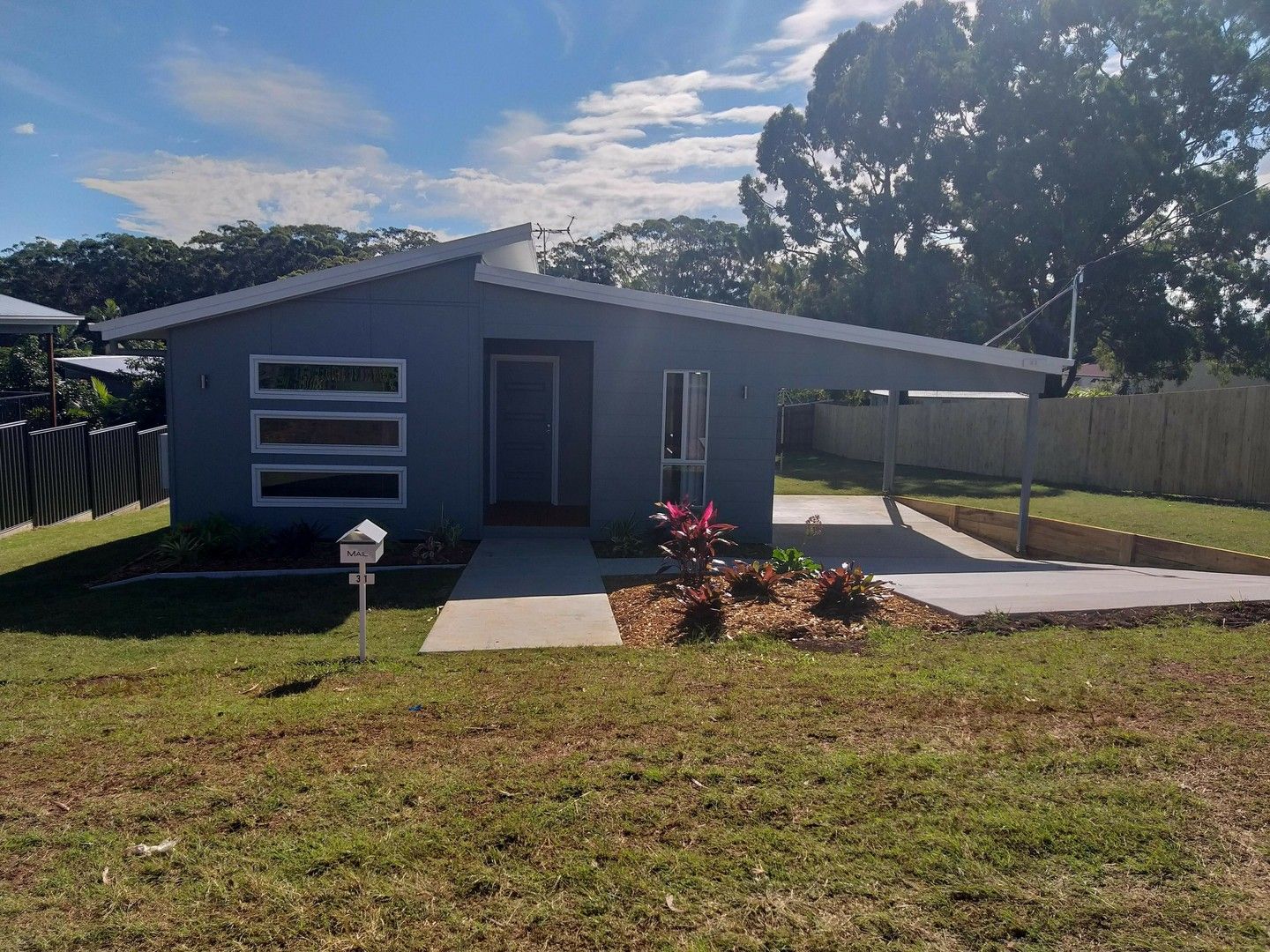 31 Vista St, Russell Island QLD 4184 Domain