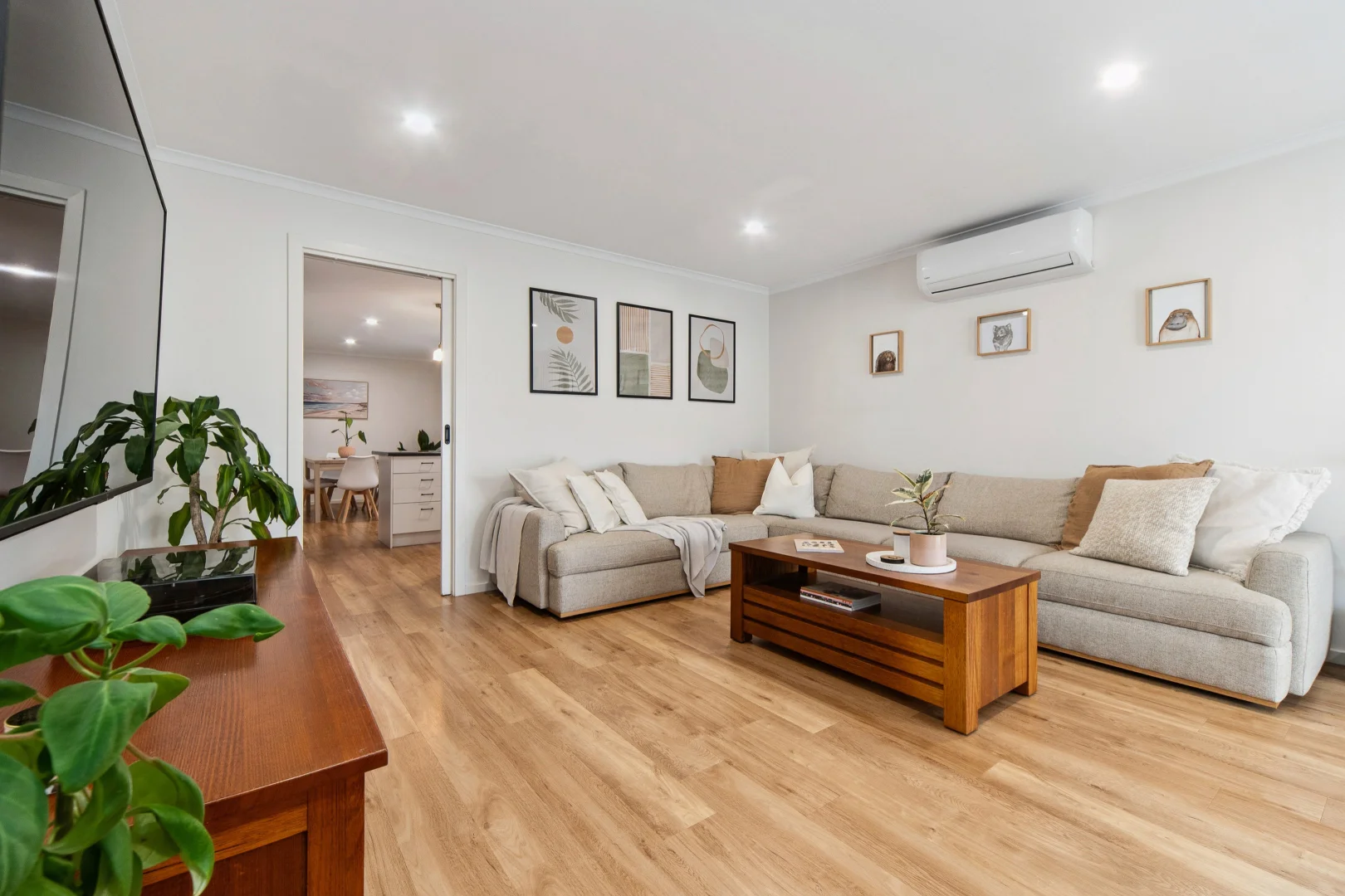 Additional image 2 of 13 Greenslopes Drive, Carrum Downs VIC 3201