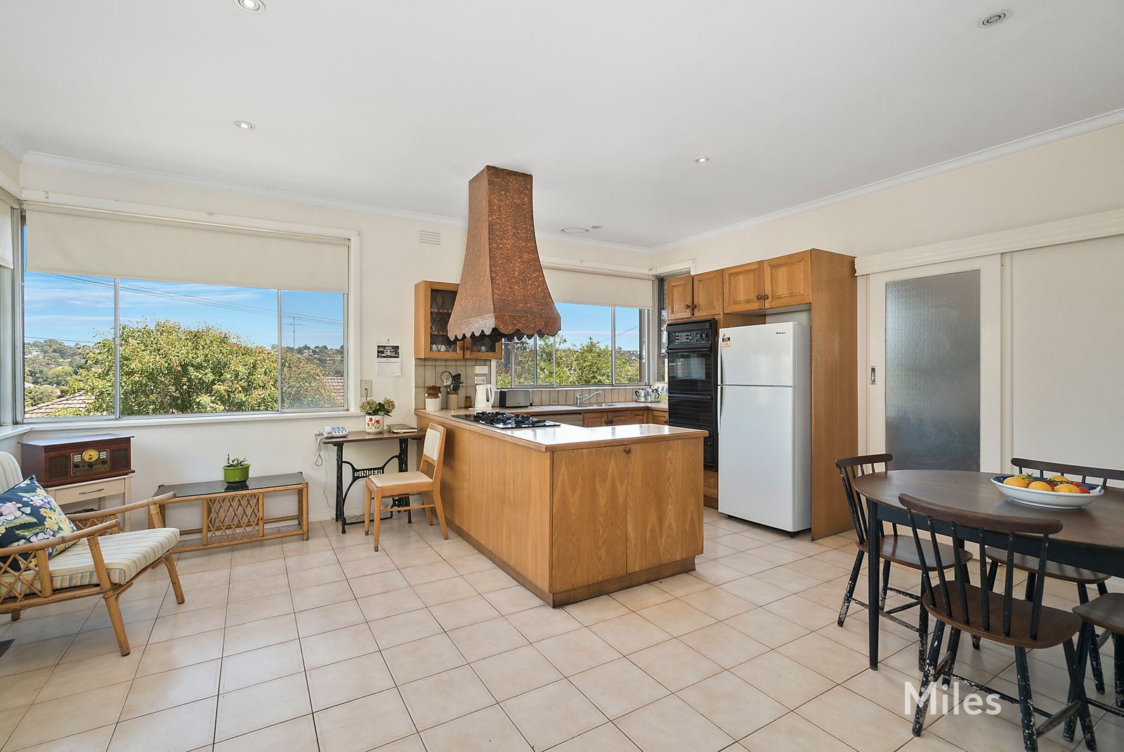 82 St James Road, Heidelberg VIC 3084, Image 2