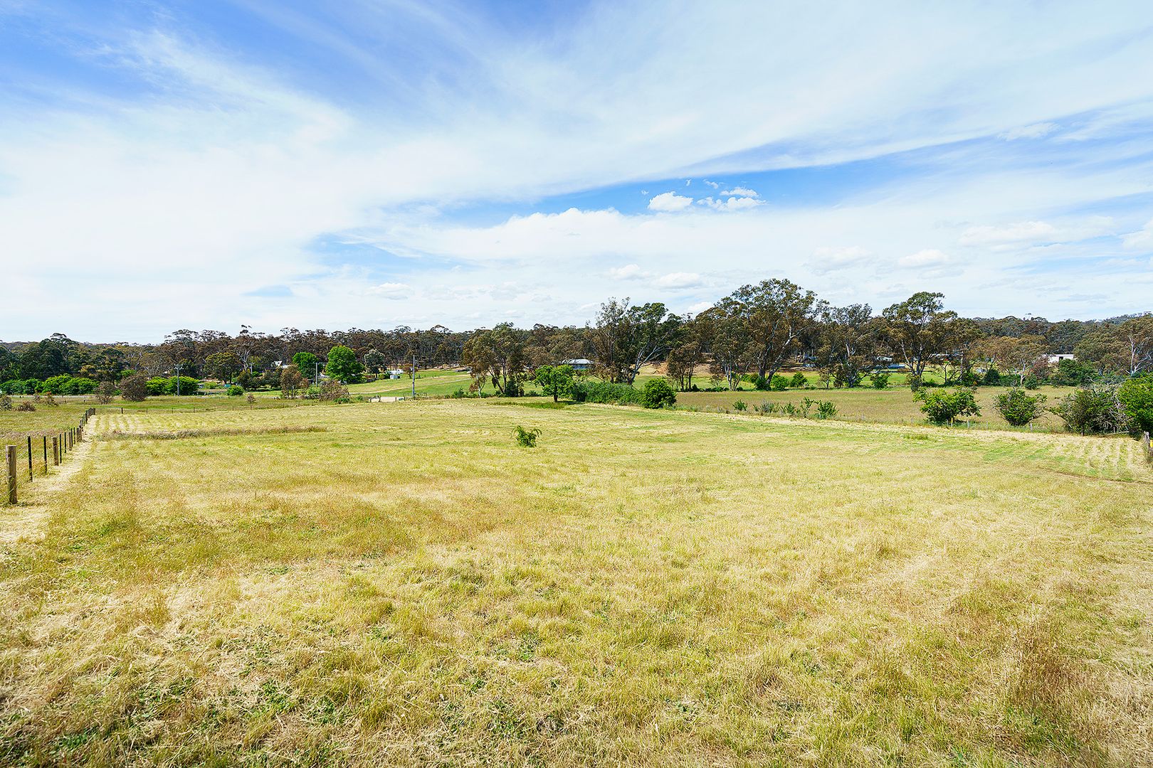 180 Vaughan Springs Road, Yapeen VIC 3451, Image 2