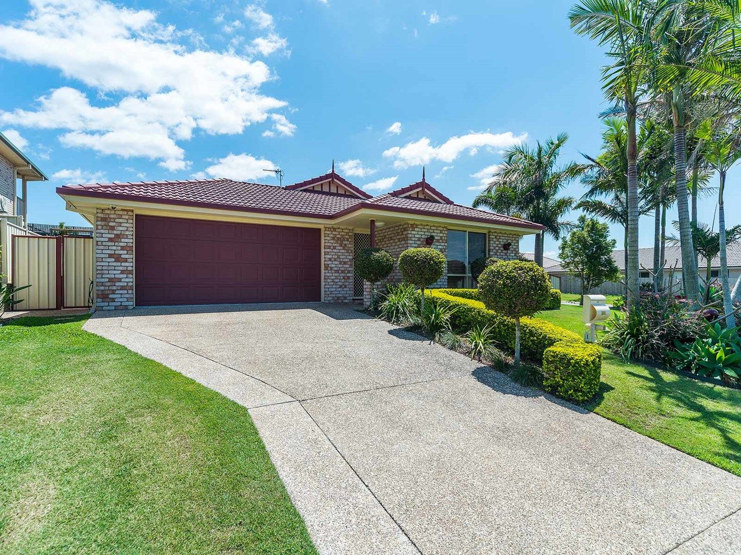 1 Tandanus Court, Oxenford QLD 4210, Image 2