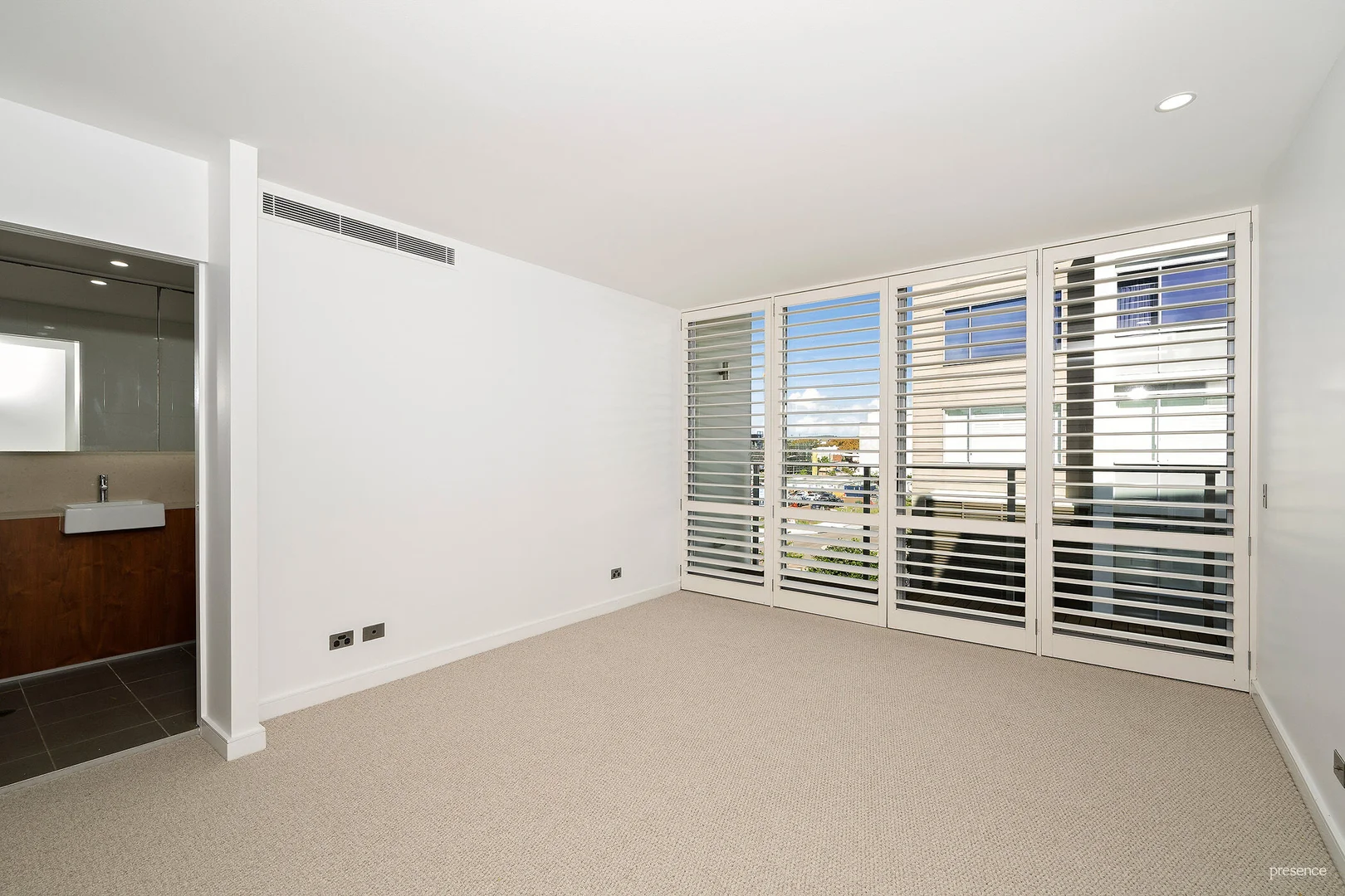 Additional image 7 of 304/5 Honeysuckle Drive, Newcastle NSW 2300