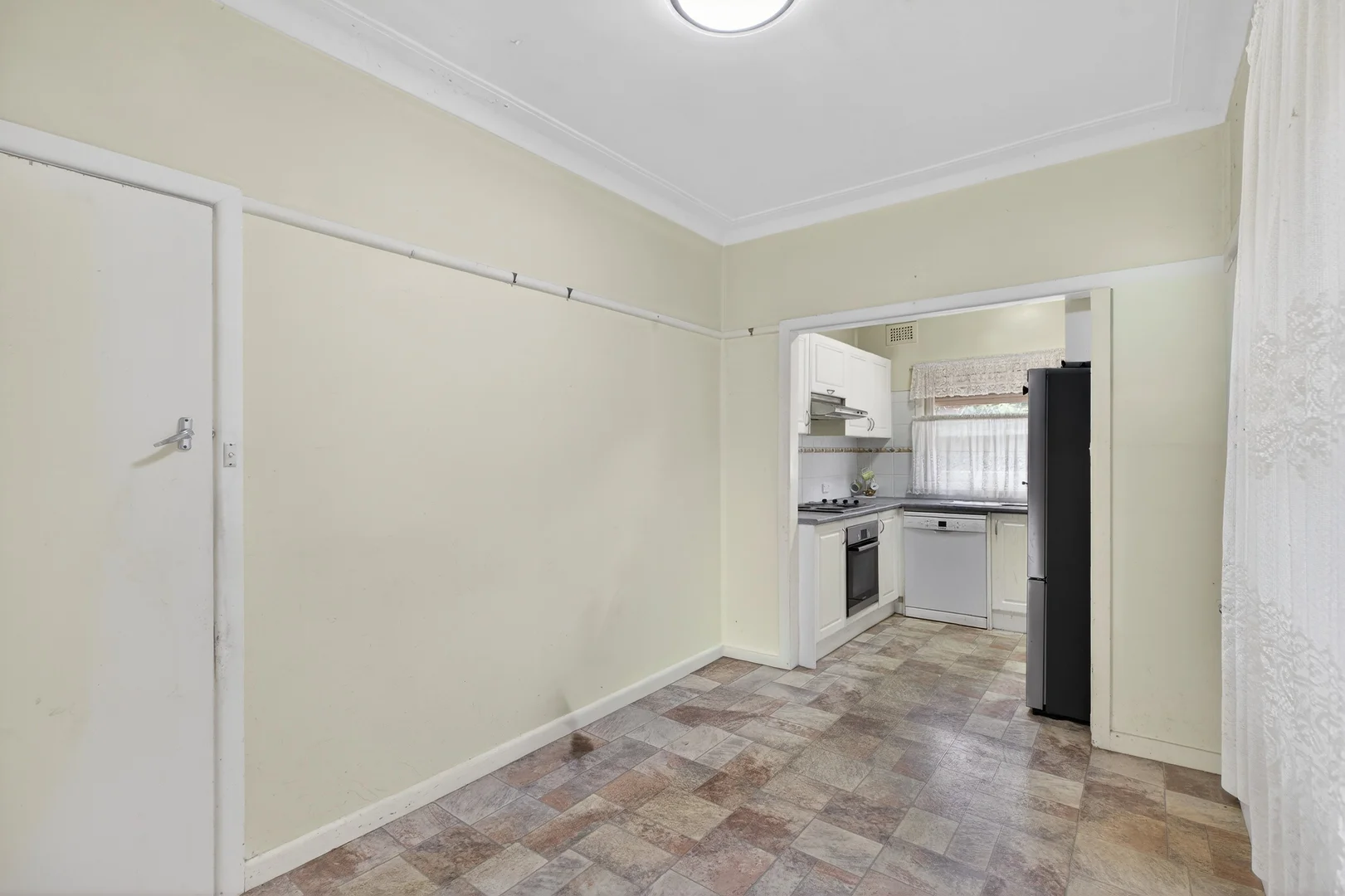 Additional image 5 of 96 Canterbury Road, Glenfield NSW 2167