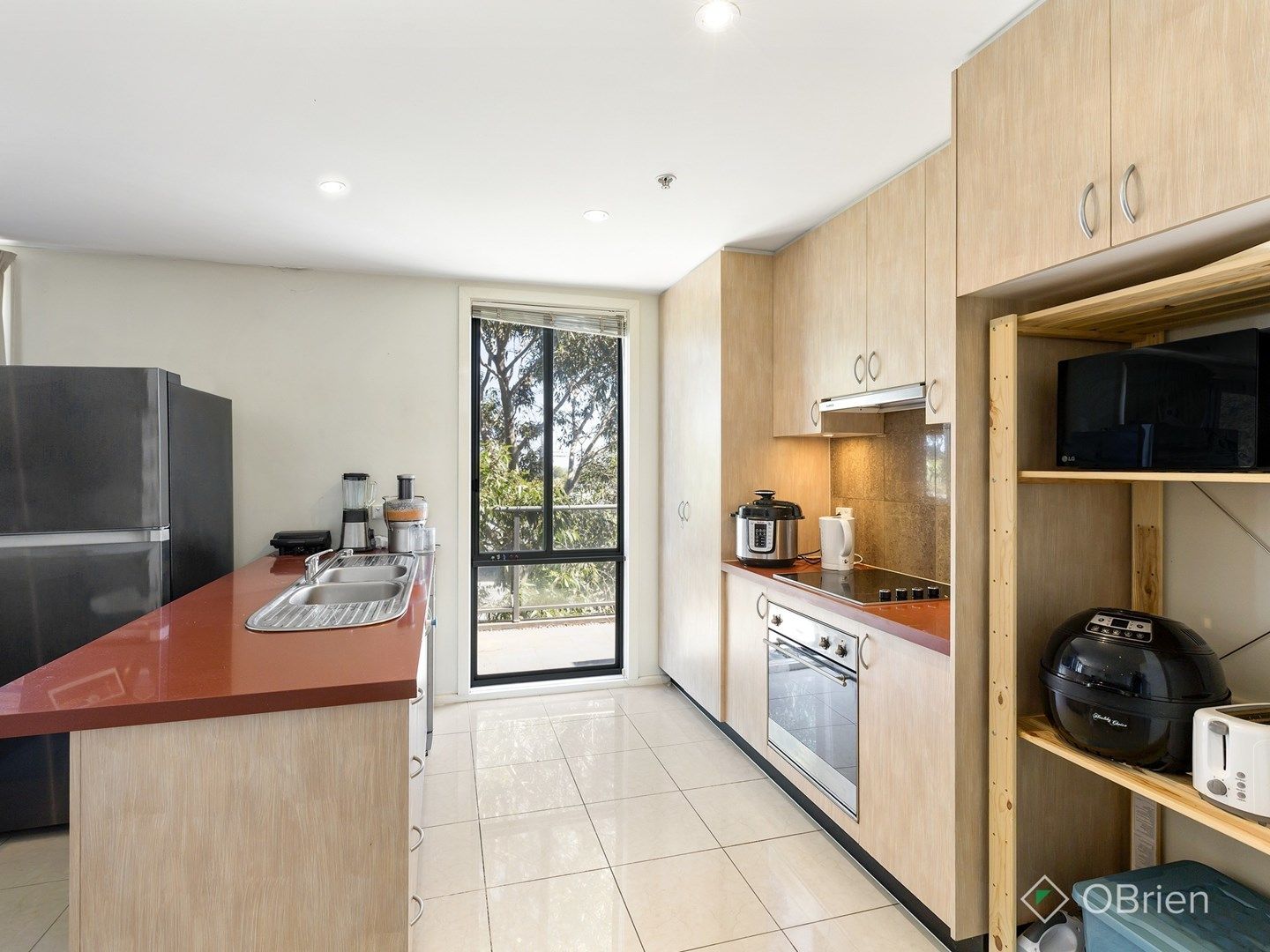 41/1554-1556 Dandenong Road, Huntingdale VIC 3166, Image 2