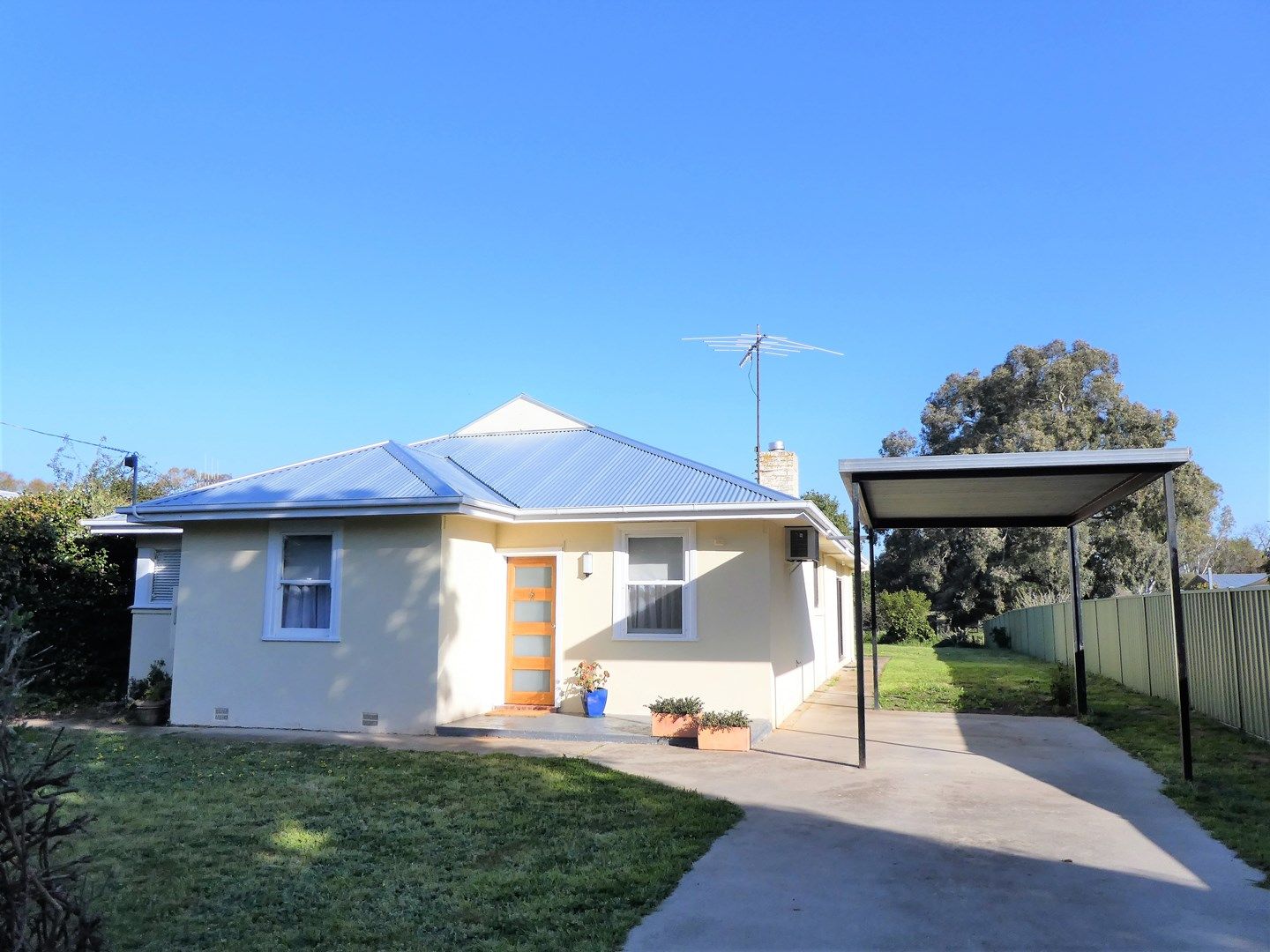 14 Smythe St, Avenel VIC 3664, Image 0