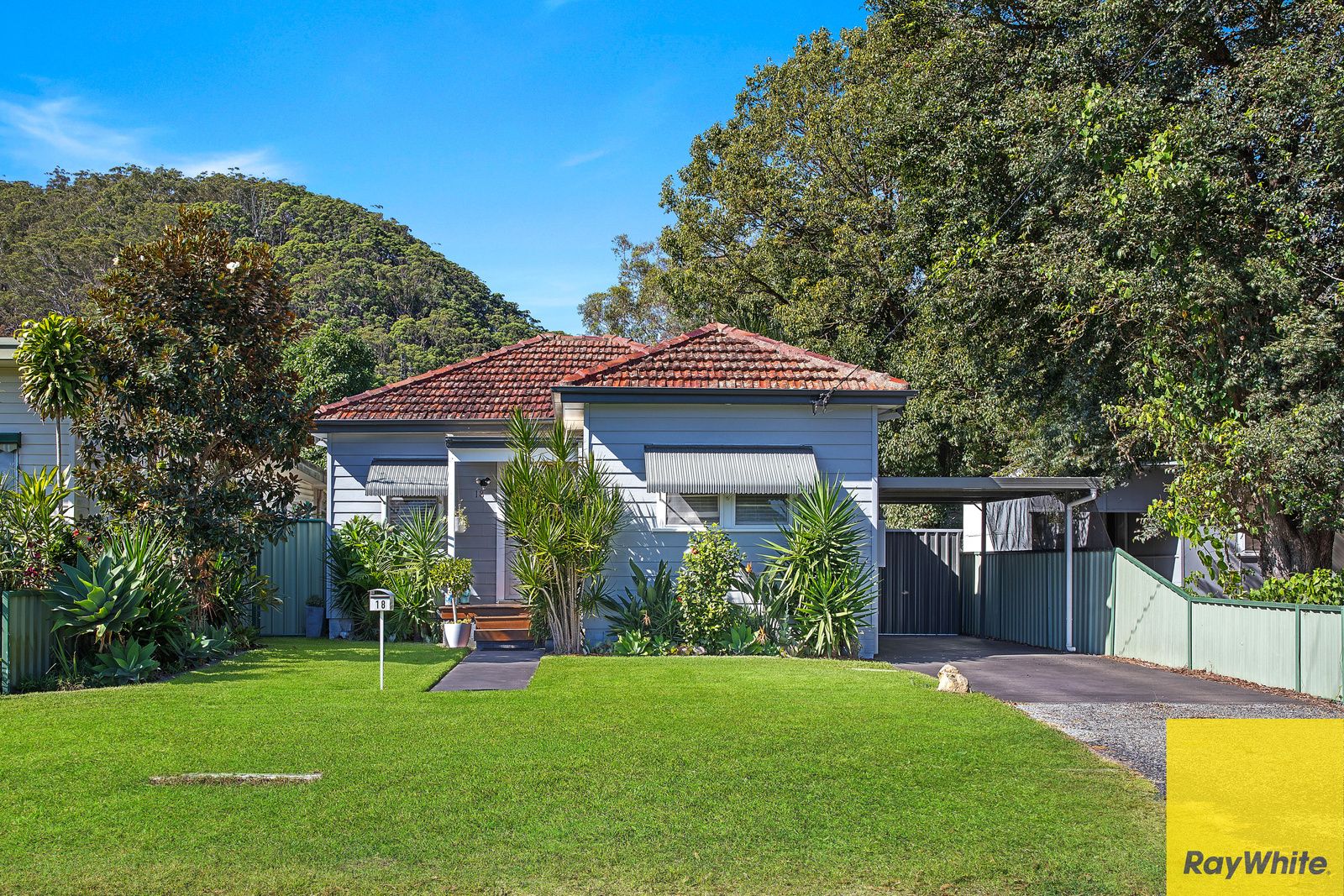 18 Collareen Street, Ettalong Beach NSW 2257, Image 2