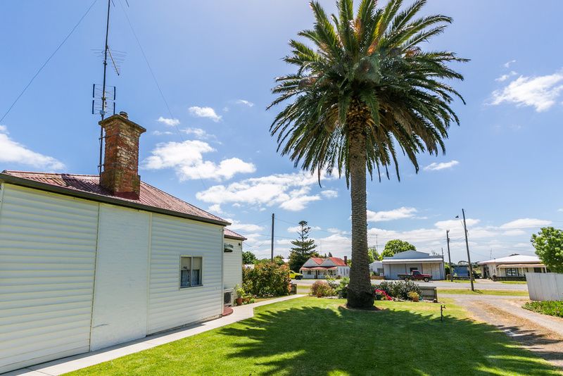 7 Main Street, BIRREGURRA VIC 3242, Image 2