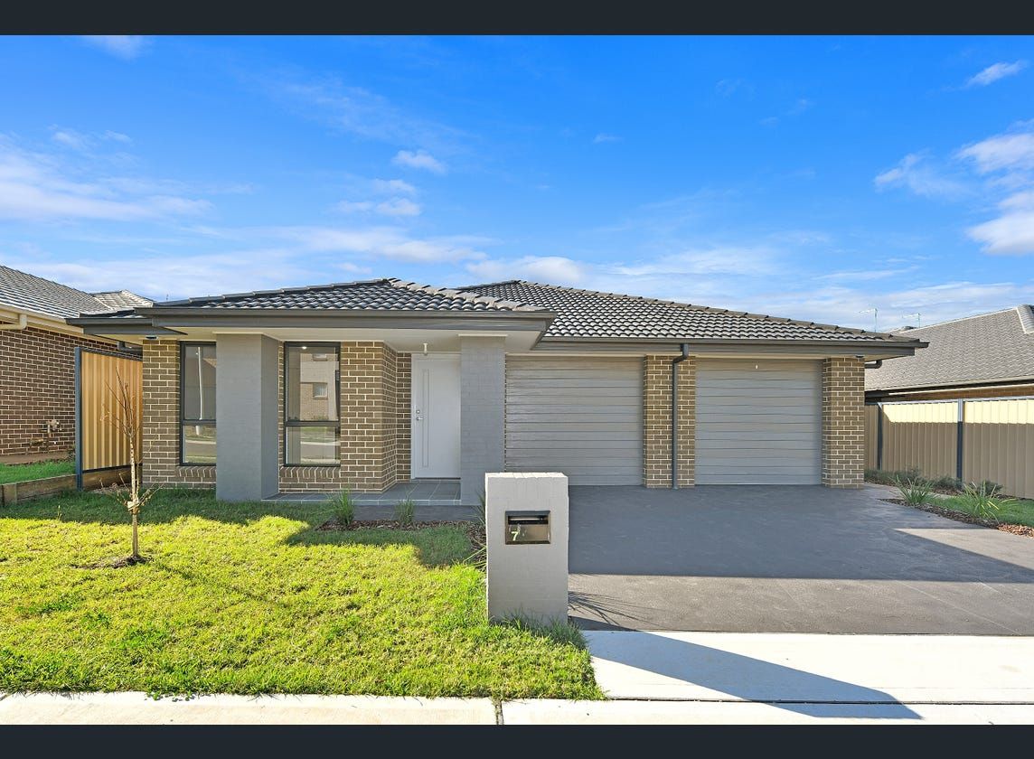 7 & 7A Manchuria Road, Edmondson Park NSW 2174, Image 0