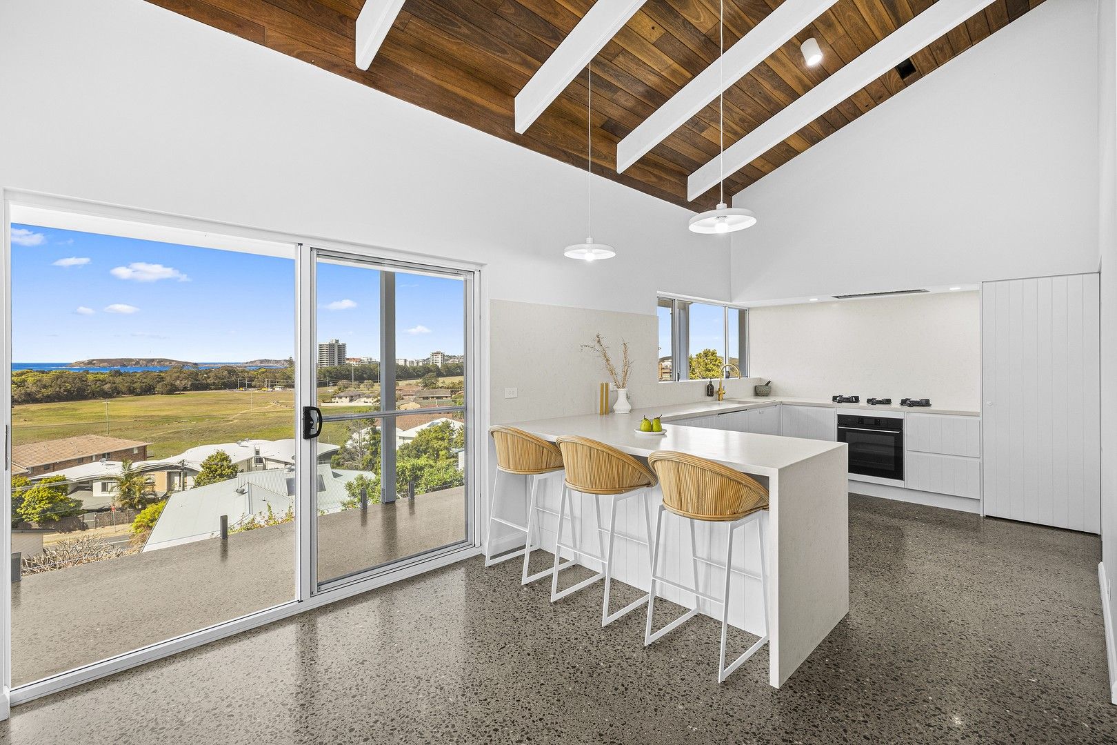 3 bedrooms House in 62 Manning Avenue COFFS HARBOUR NSW, 2450