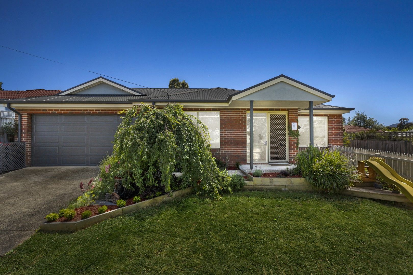 3 bedrooms Apartment / Unit / Flat in 1/41 Tulip Crescent BORONIA VIC, 3155