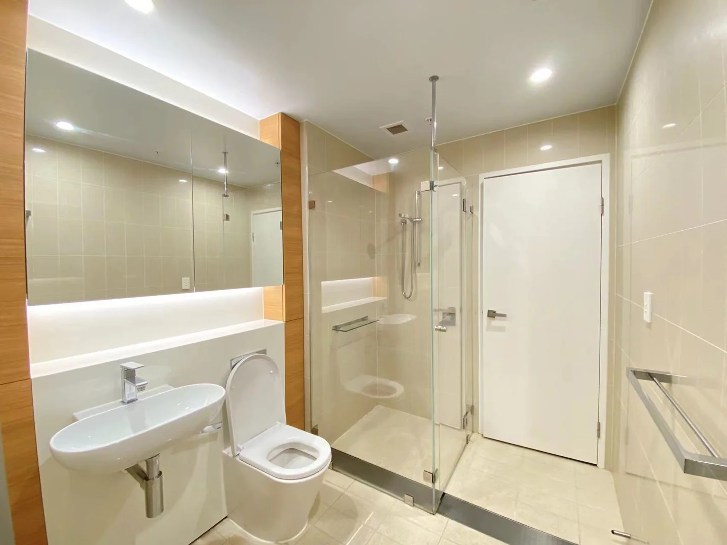 Additional image 5 of 901/45 Macquarie St, Parramatta NSW 2150