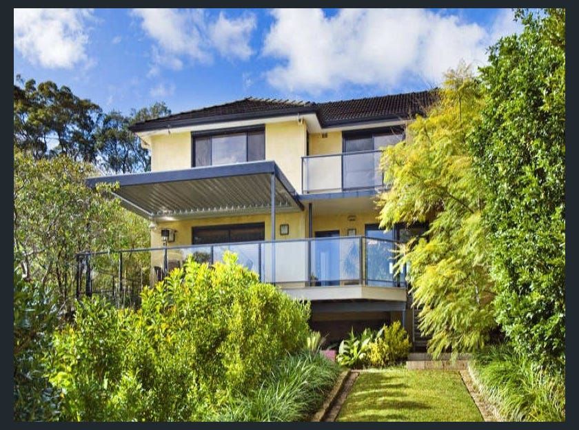 5 bedrooms House in 8 Barrabooka Street CLONTARF NSW, 2093