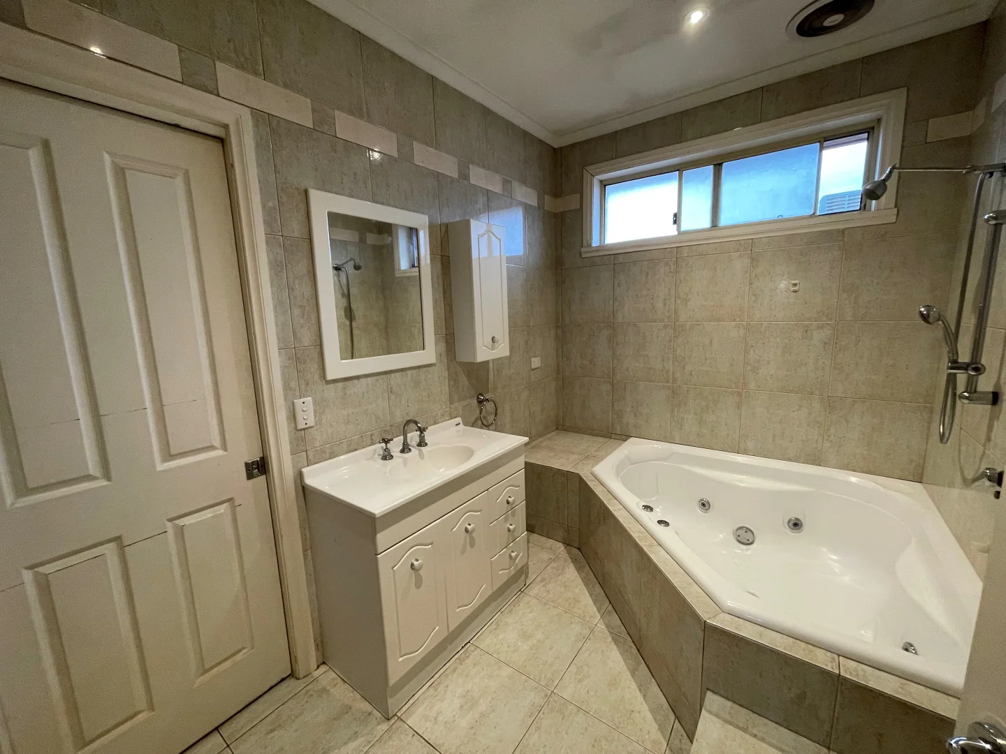 Additional image 7 of 2/61 Brooks Street, Bentleigh East VIC 3165