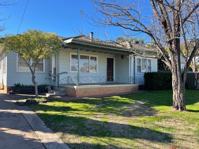 3 bedrooms House in 2 Sanderson Street DUBBO NSW, 2830