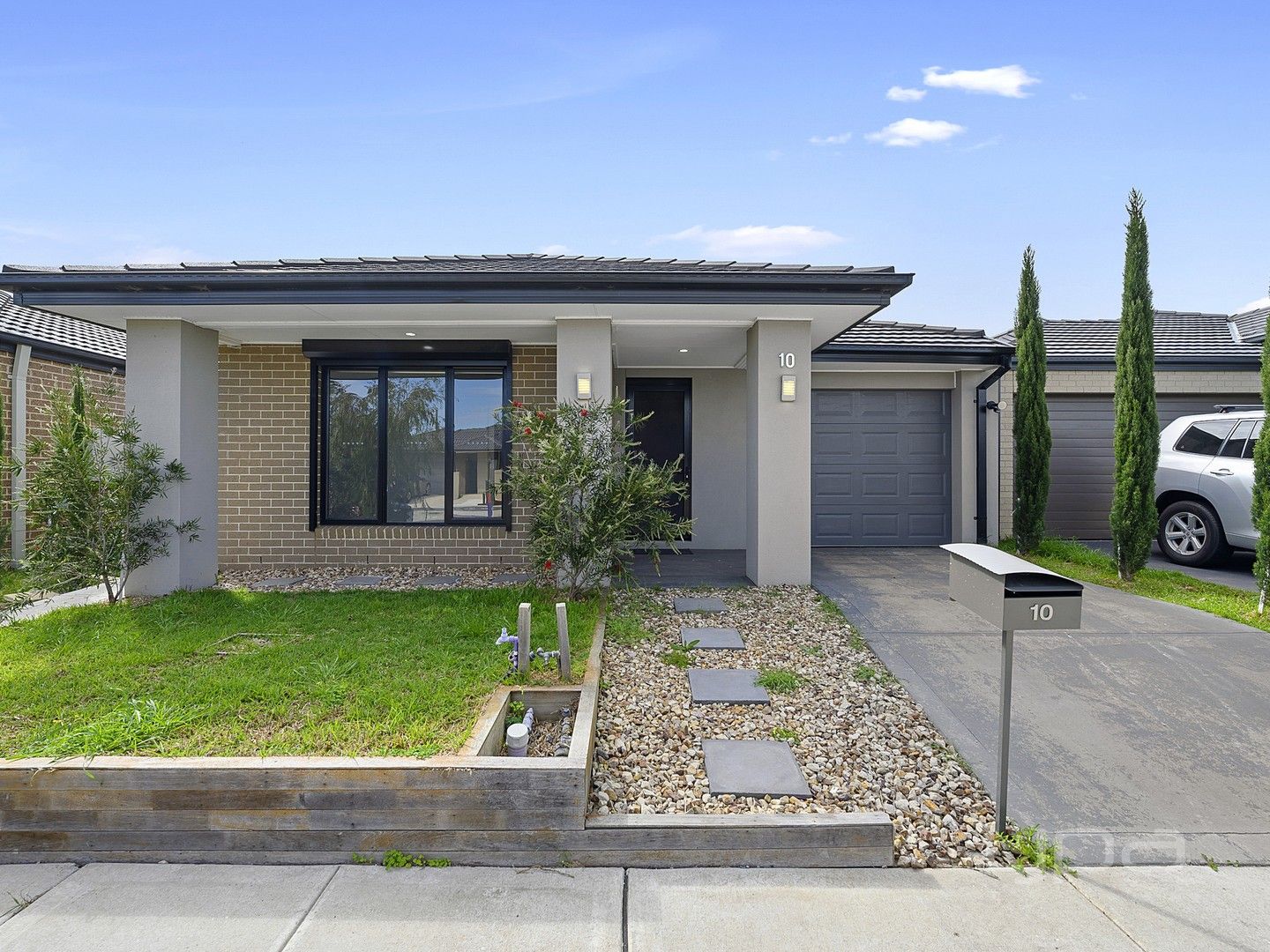 4 bedrooms House in 10 Ruby Road COBBLEBANK VIC, 3338
