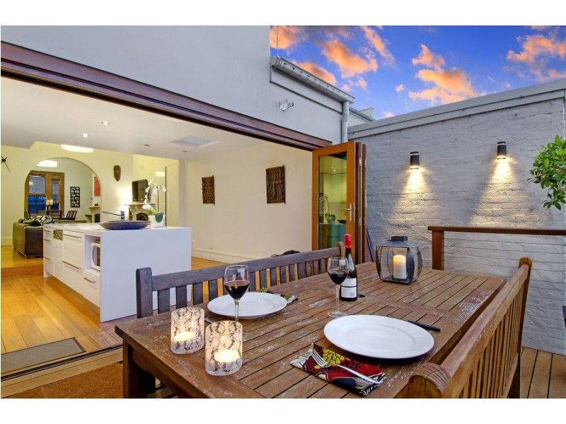 3 bedrooms Terrace in 67 Neutral Street NORTH SYDNEY NSW, 2060
