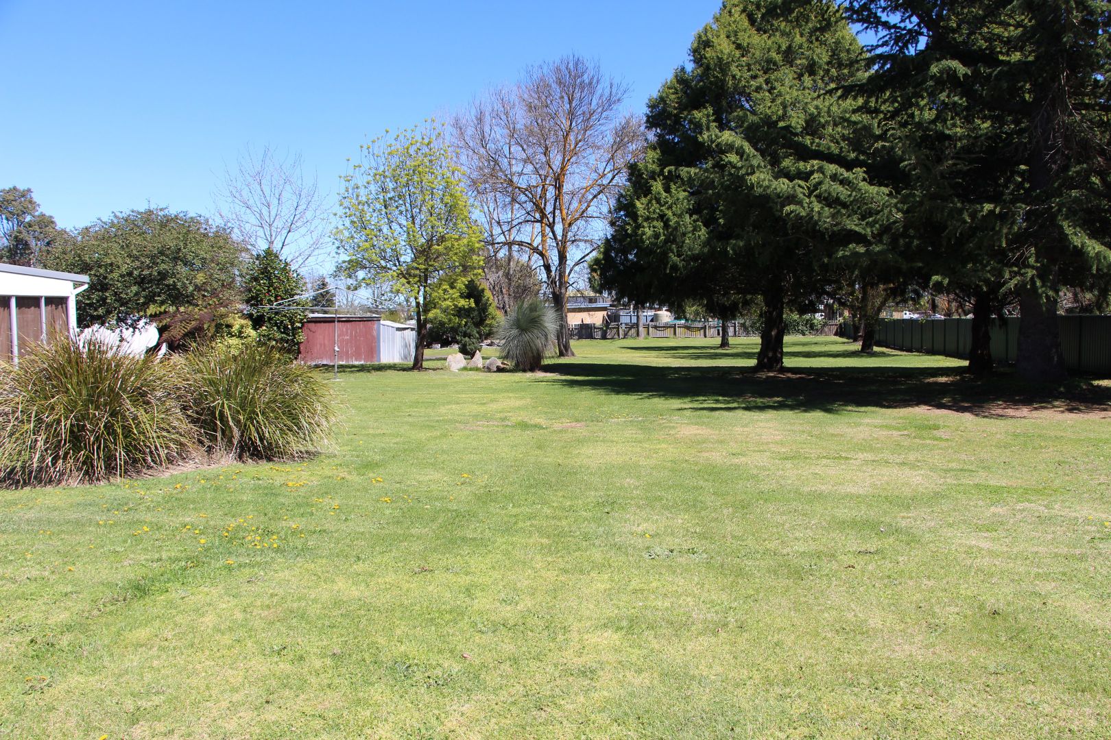 18 Ryanda Street, Guyra NSW 2365, Image 2