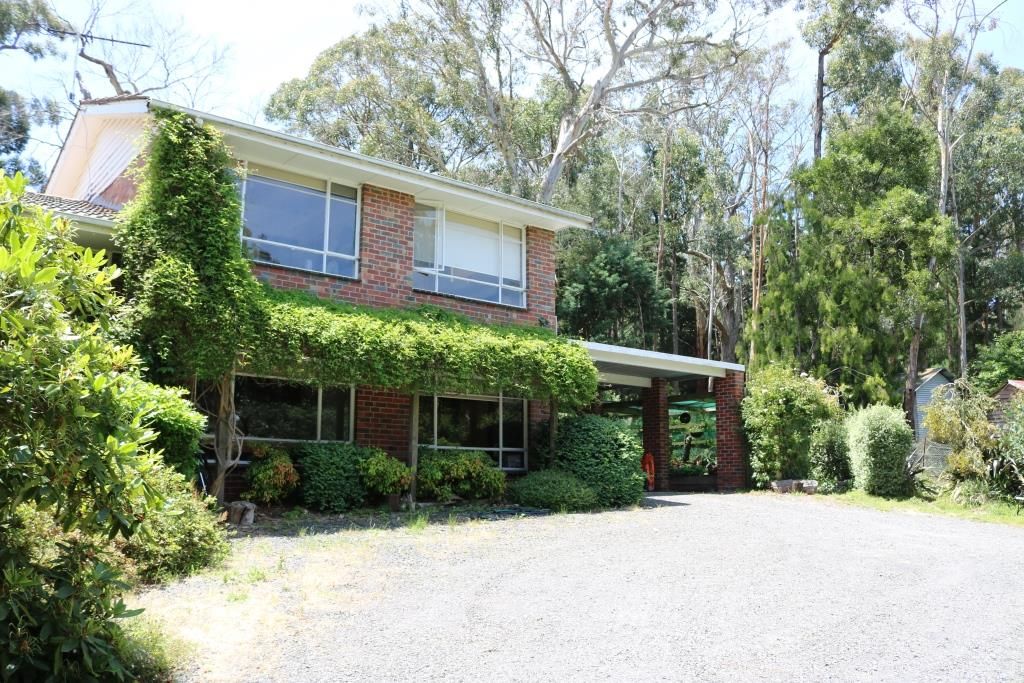 13 Mabel Crescent, Mount Macedon VIC 3441, Image 1