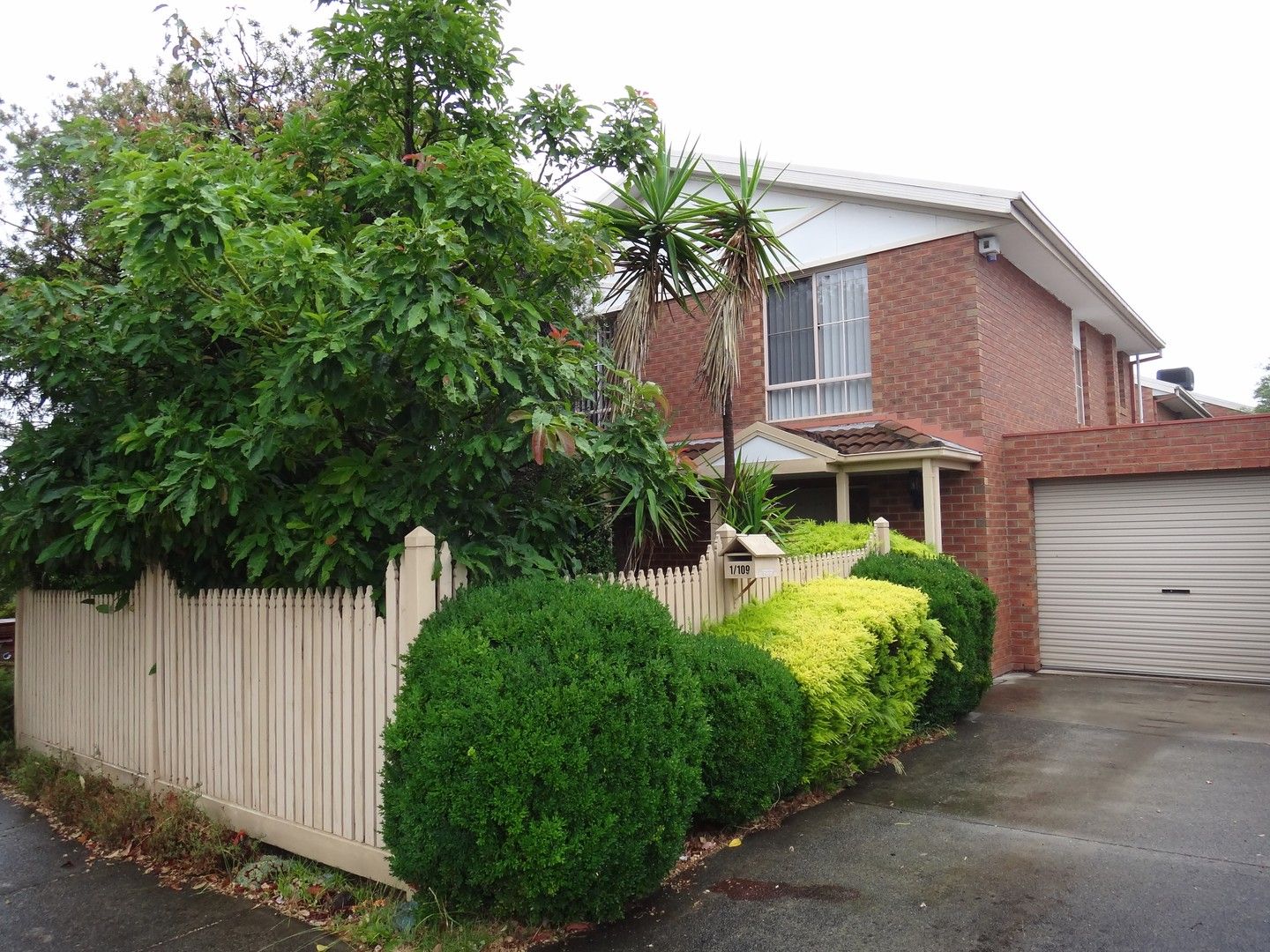 3 bedrooms Townhouse in 1/109 Kanooka Grove CLAYTON VIC, 3168
