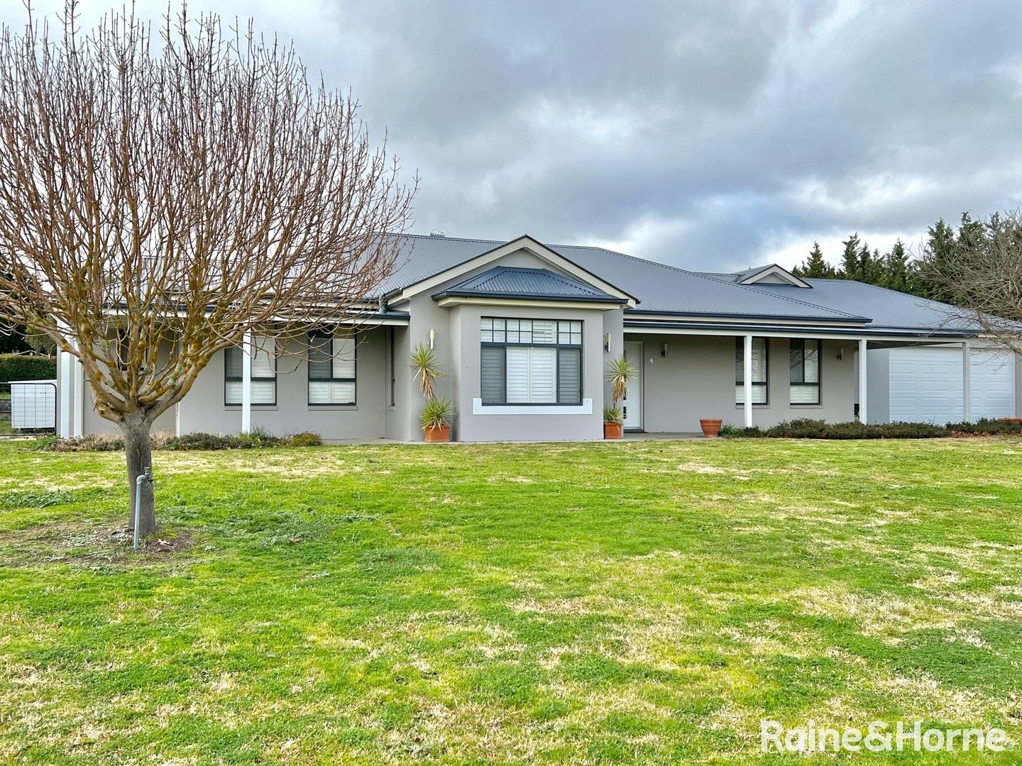 5 Blue Ridge Drive, White Rock NSW 2795 - House For Rent - $800 | Domain