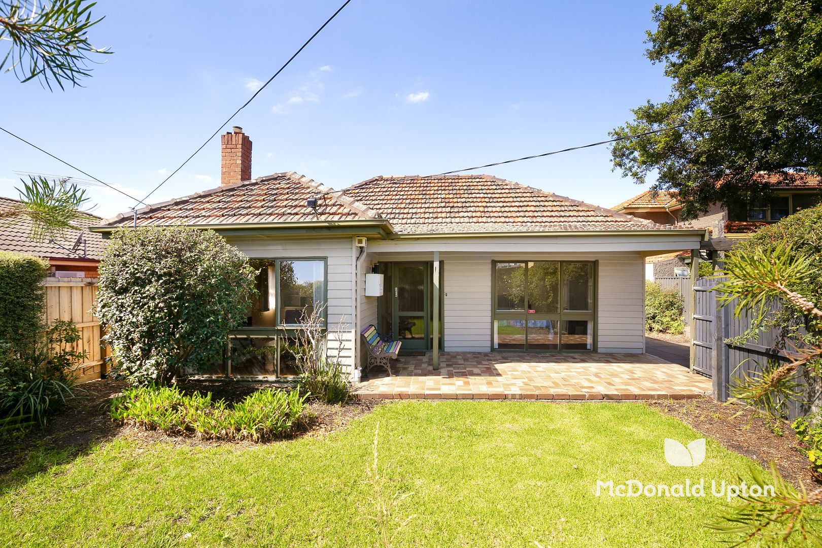 55 First Avenue, Strathmore VIC 3041