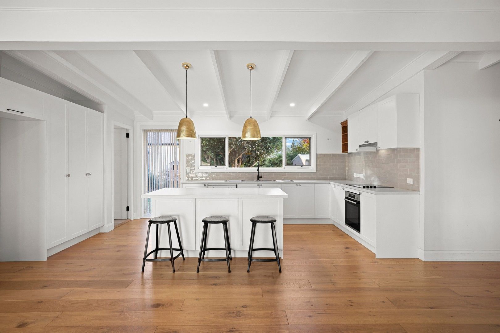 38 Wattle Street, Colo Vale NSW 2575 House For Rent 600 Domain