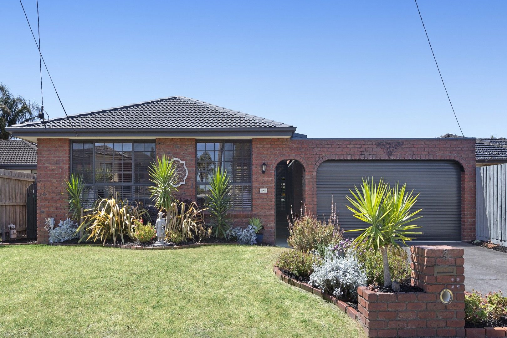 3 Seville Court, Cheltenham VIC 3192, Image 2