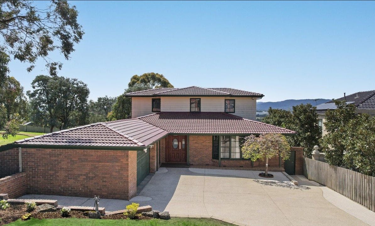 7 Bellara Way, Wheelers Hill VIC 3150