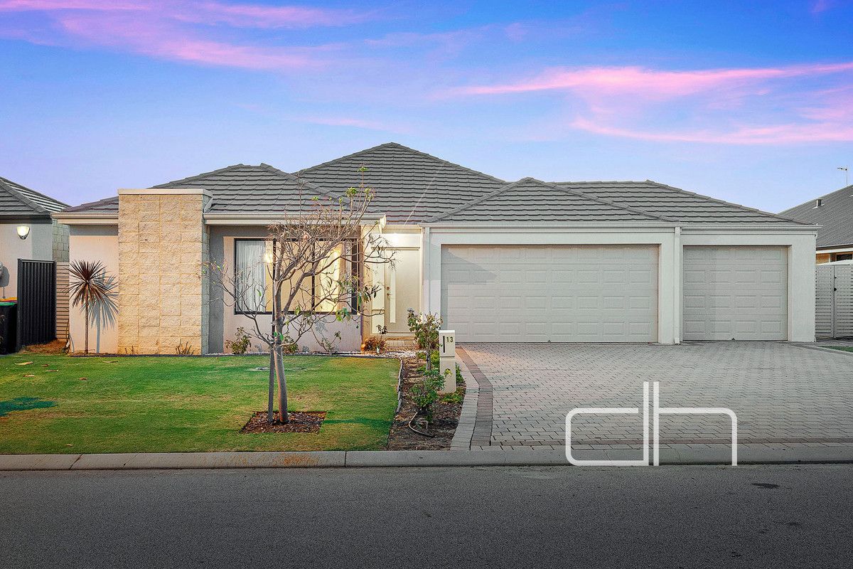 13 Dumbarton Way, Landsdale WA 6065, Image 0