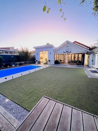 4 bedrooms House in  GLENELG SOUTH SA, 5045