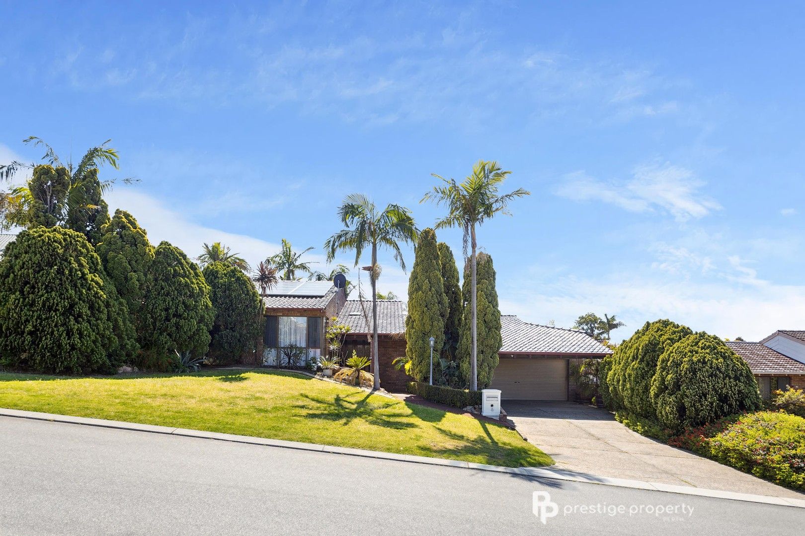 4 bedrooms House in 8 Carluke Place WARWICK WA, 6024