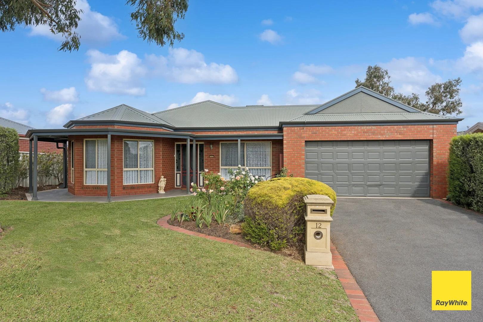 Additional image 2 of 12 Weatherby Drive, Strathdale VIC 3550