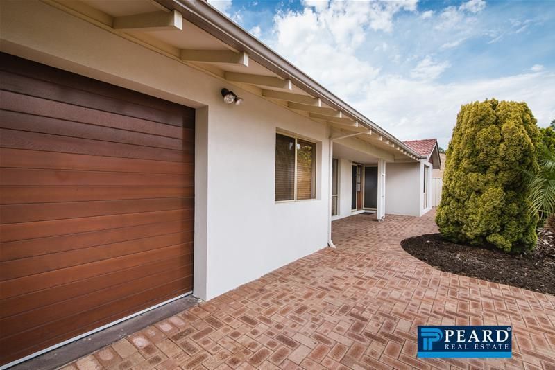 11 Wingala Grove, Kallaroo WA 6025, Image 1